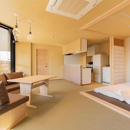 東瀛stays 6階 ゆったり庭付きワンフロア部屋 Осака Екстериор снимка